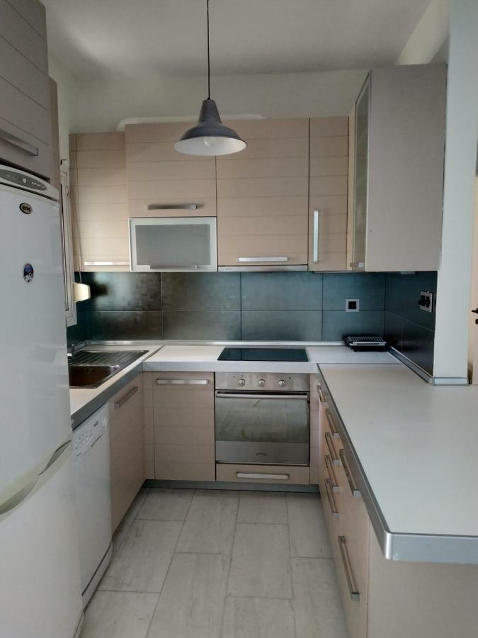 Epavlis Apartment Nea Peramos  Luaran gambar