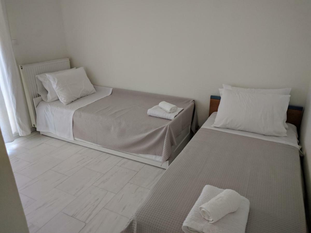 Epavlis Apartment Nea Peramos  Luaran gambar